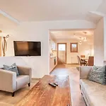 Anja Apartman