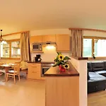 Anja Apartman *