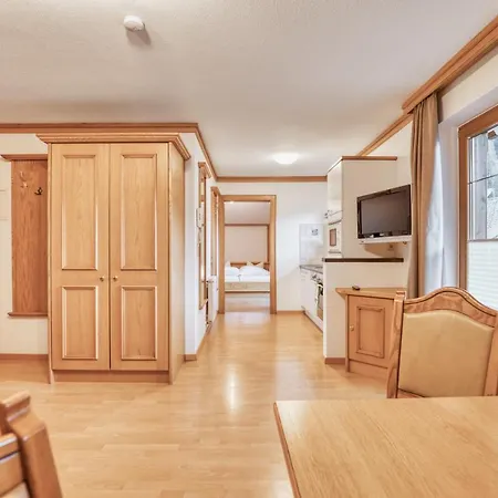 Anja Neustift im Stubaital