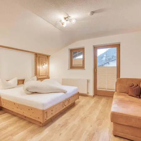 Anja Neustift im Stubaital